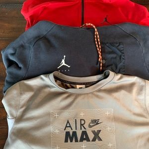 3 XL NIKE hoodies/ sweatshirt